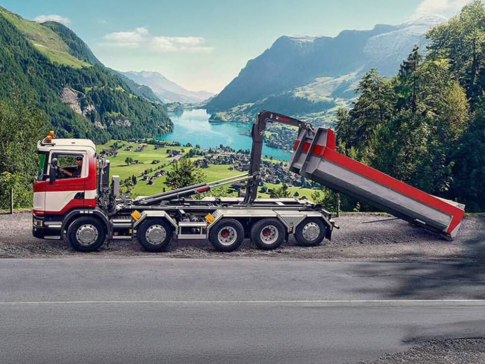 MULTILIFT Truck-Mounted Hooklifts
