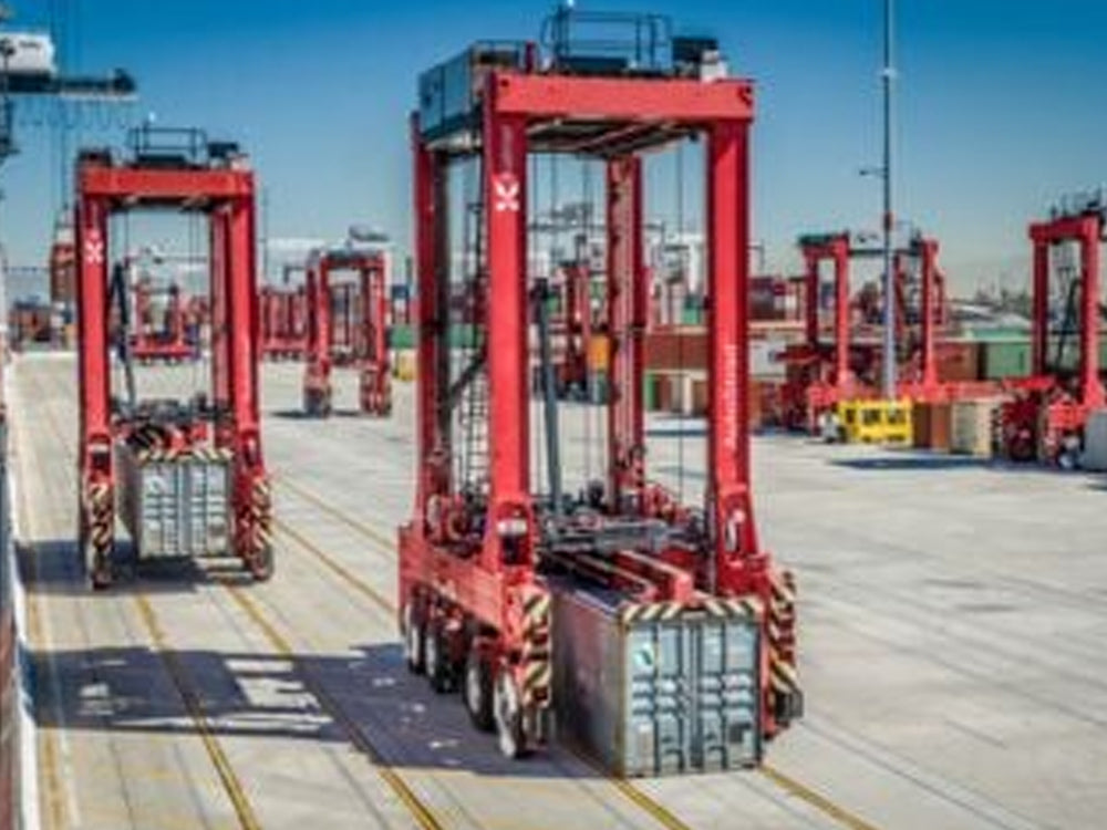 MasonLift Kalmar Electric Straddle Carriers