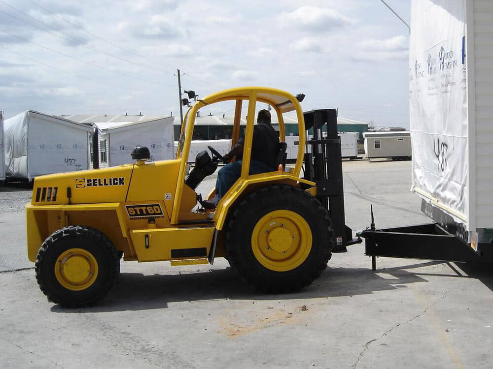 MasonLift Sellick STT80 SERIES Rough Terrain Tow Forklift