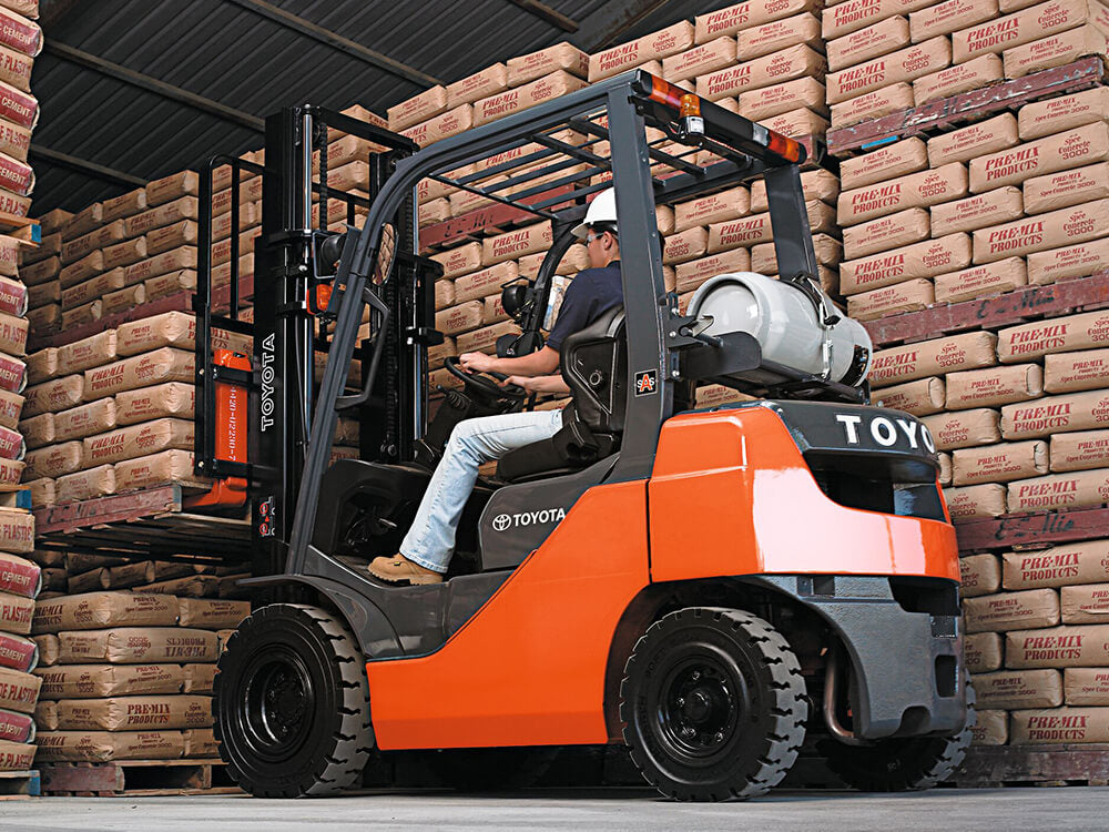 MasonLift Toyota Internal Combustion Forklifts: Pneumatic Tire